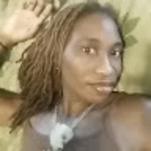 Meet your Posher, Ya'mecca